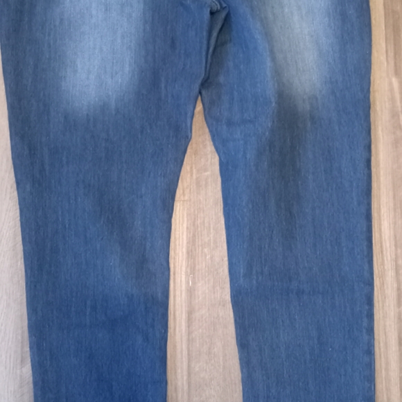 Stylish (AP11) brand blue jeans Size 22 - Picture 3 of 7
